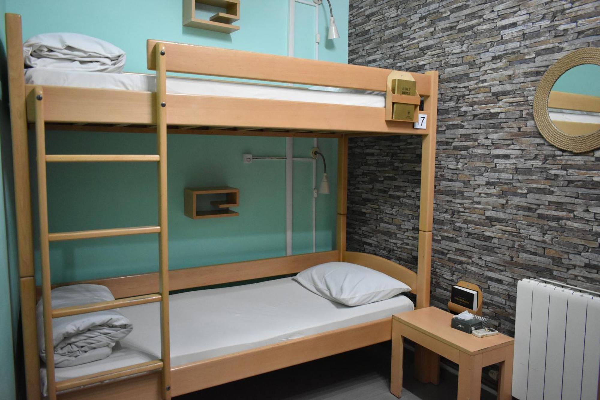 Envoy Hostel & Tours Erywań Zewnętrze zdjęcie