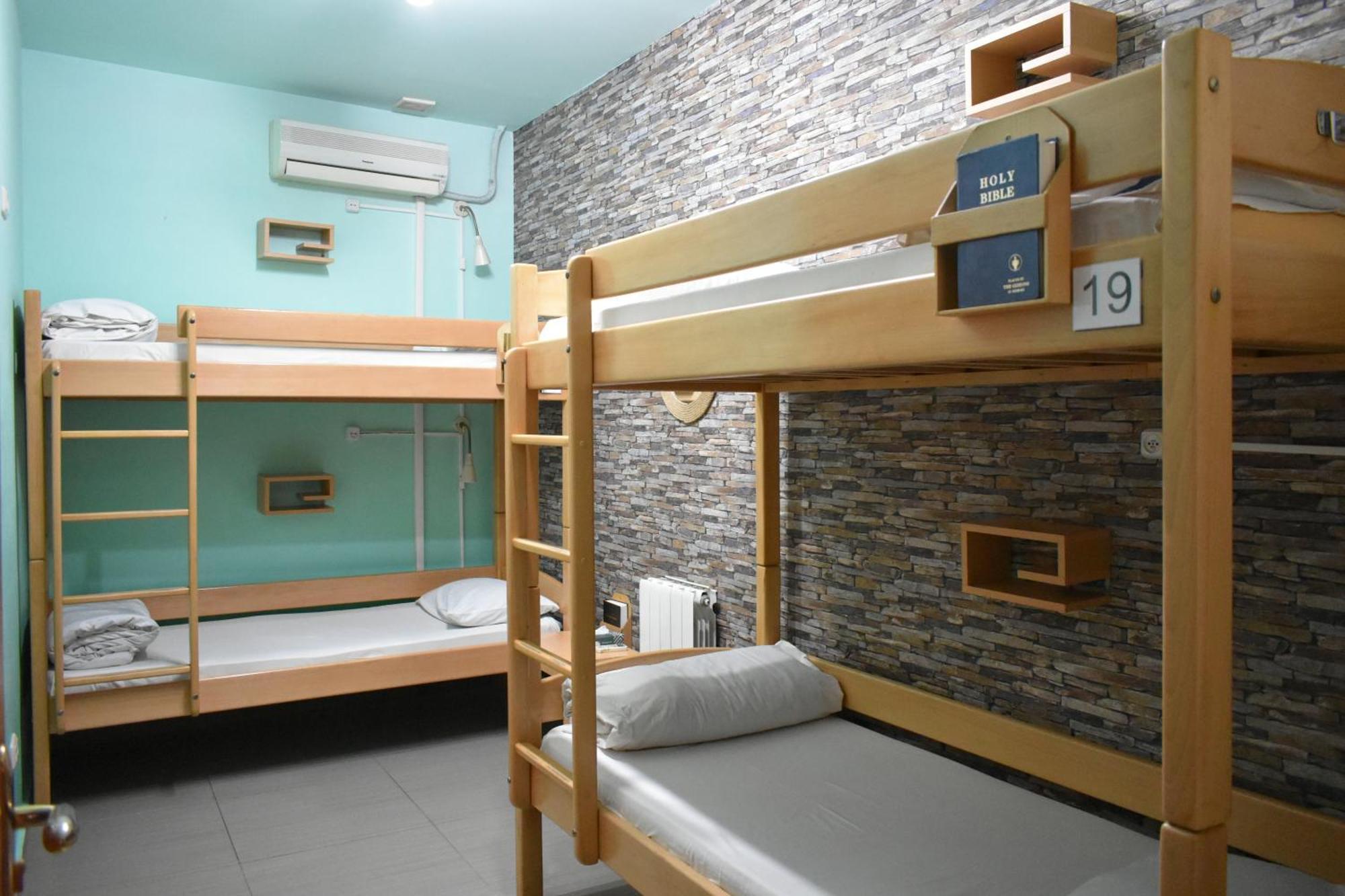 Envoy Hostel & Tours Erywań Zewnętrze zdjęcie