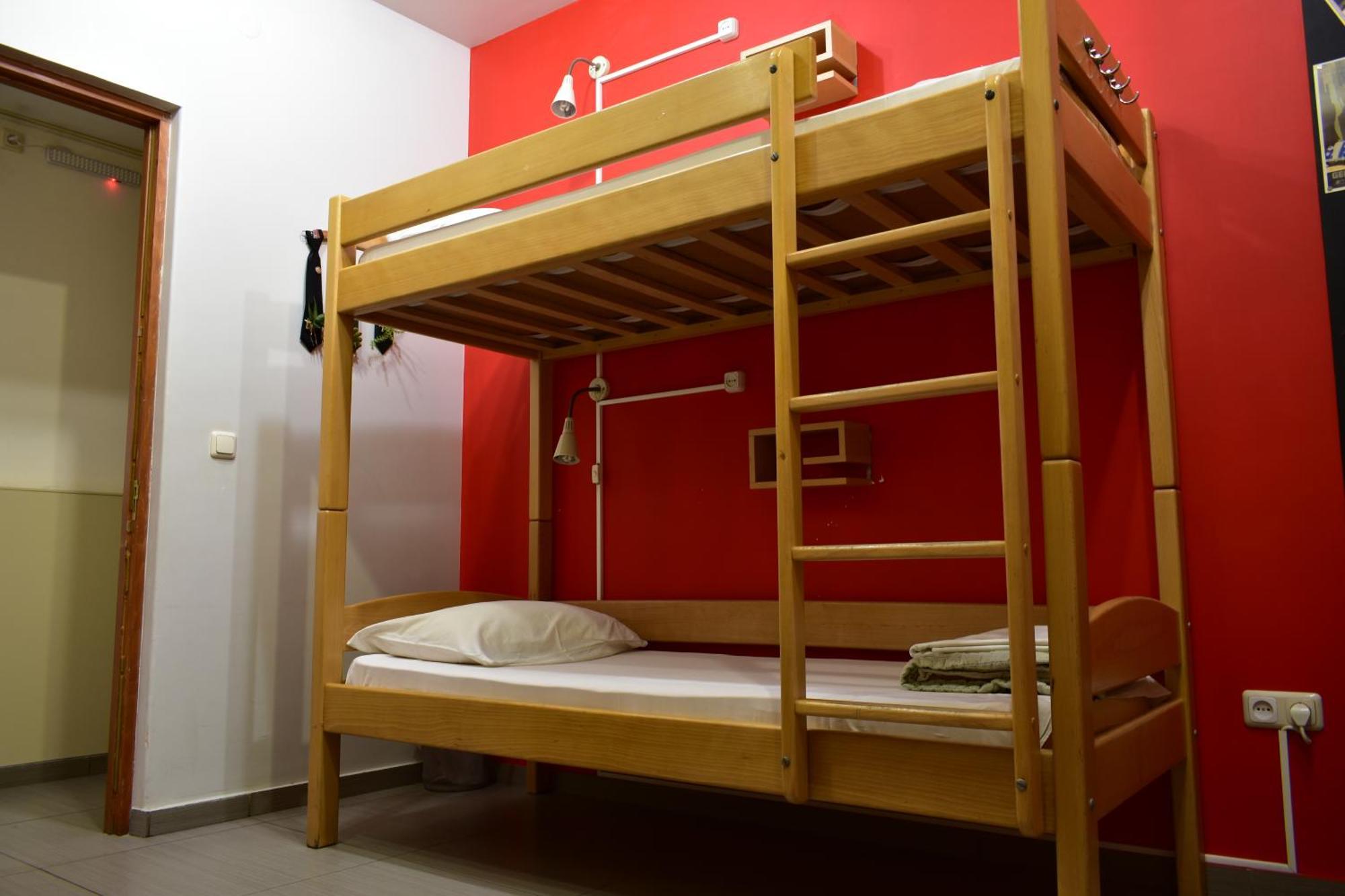 Envoy Hostel & Tours Erywań Zewnętrze zdjęcie