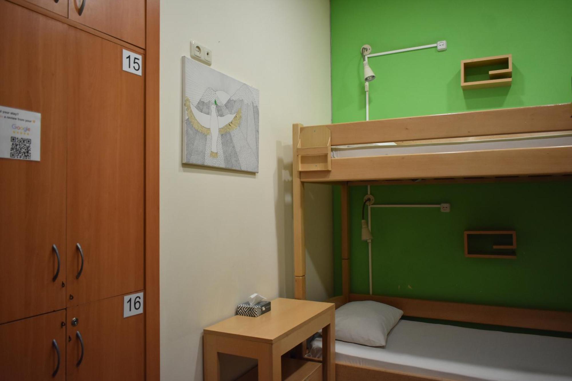 Envoy Hostel & Tours Erywań Zewnętrze zdjęcie