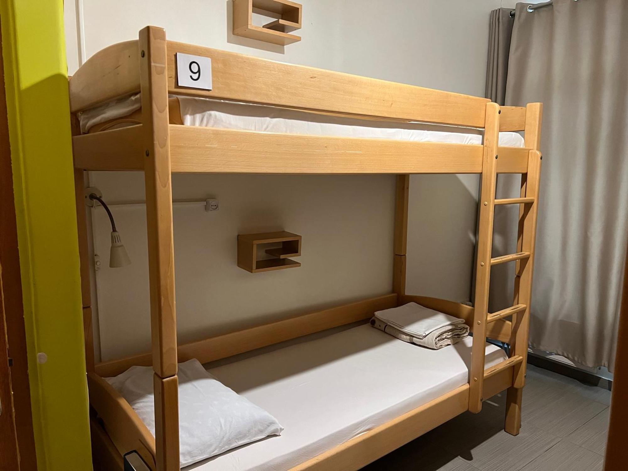 Envoy Hostel & Tours Erywań Zewnętrze zdjęcie
